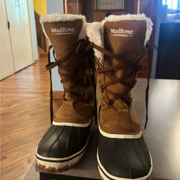 Wind river women’s isolated boots - Picture 2 of 3